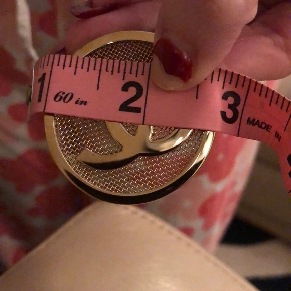 CHANEL PIN - Picture 7 of 7